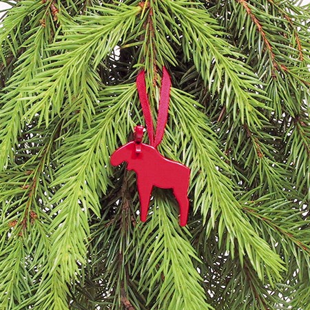 Moose with ribbon red