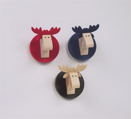Moose with magnet, red