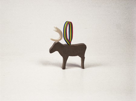 Reindeer ornament warm grey