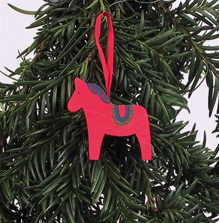 Horse red. Blue/green decor