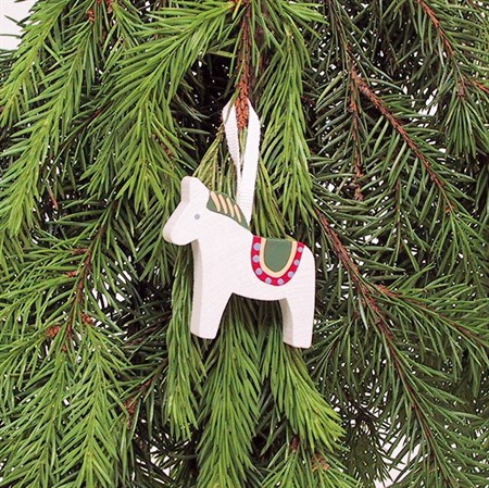 Horse with ribbon green decor