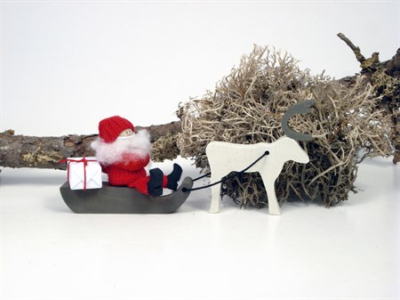 Santa with reindeer and sleigh - End of Season